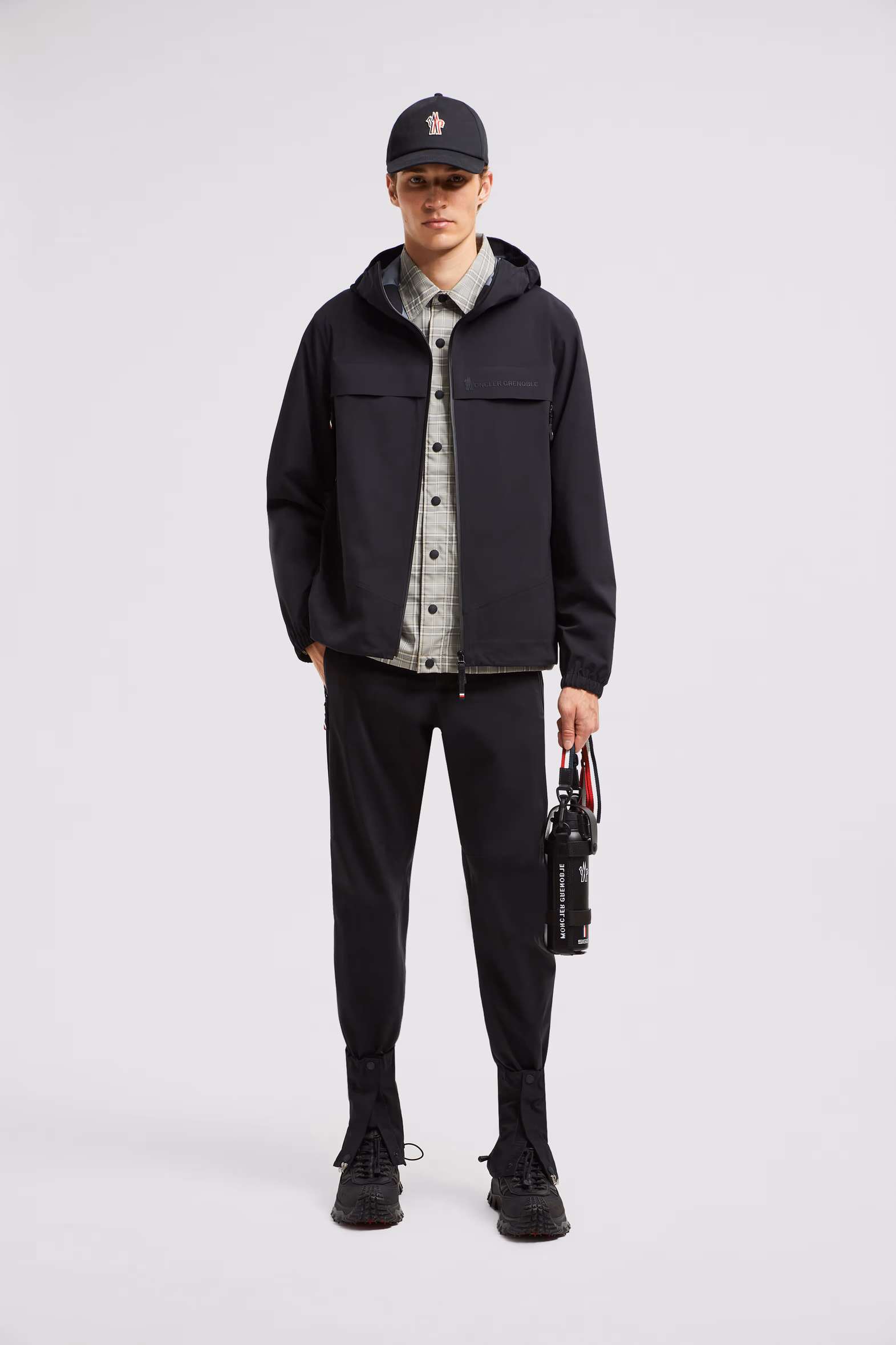 GORE-TEX Jogging Pants Men Black Moncler 0